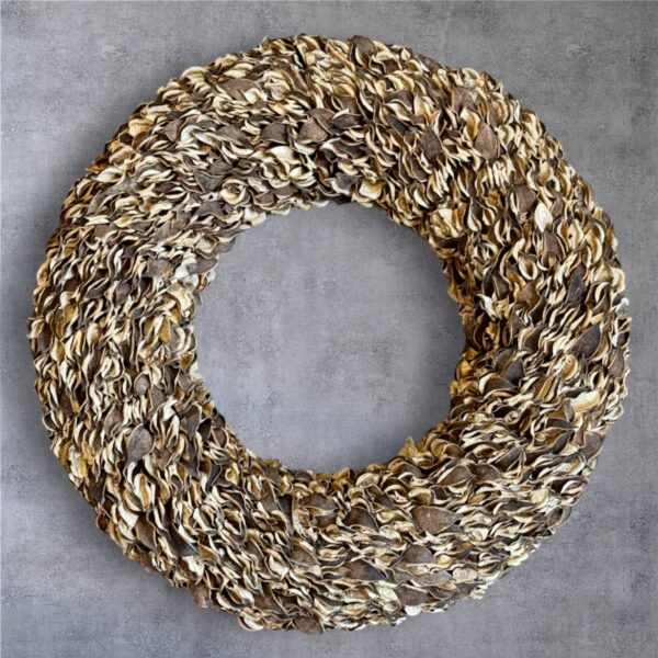 natural pods wreath